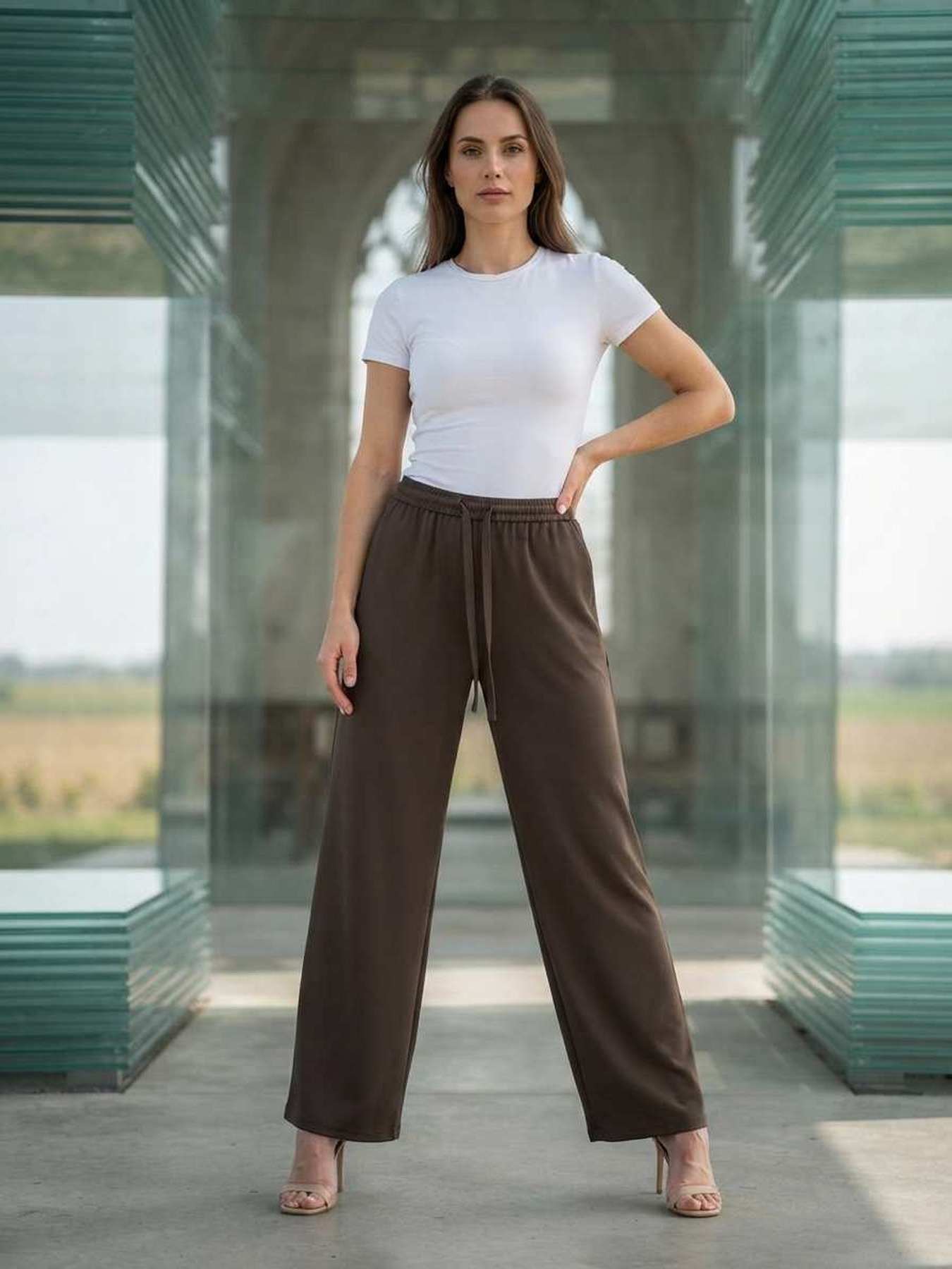Pantalon décontracté femme jambe droite avec cordon
