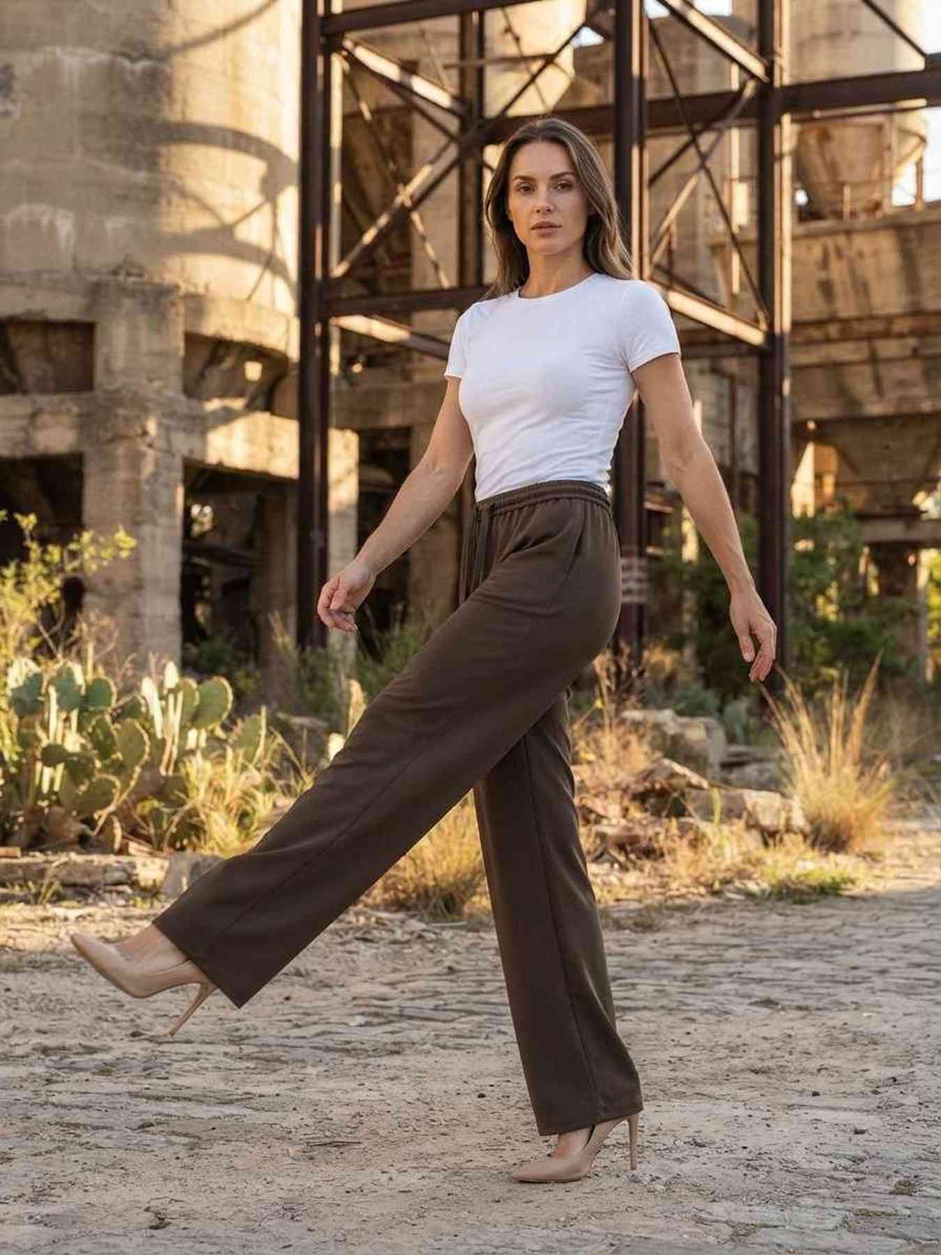 Pantalon long femme jambe droite décontracté