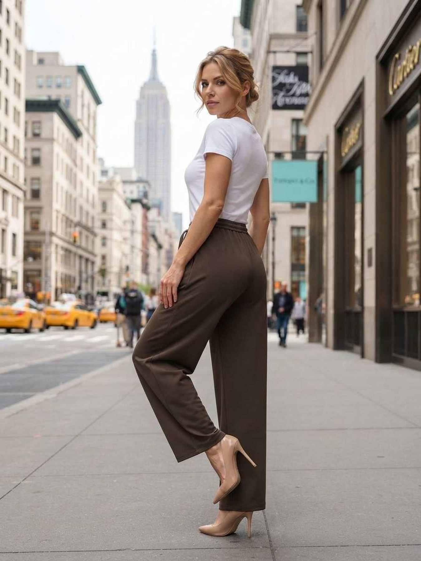 Pantalon décontracté femme, jambe droite, usage quotidien