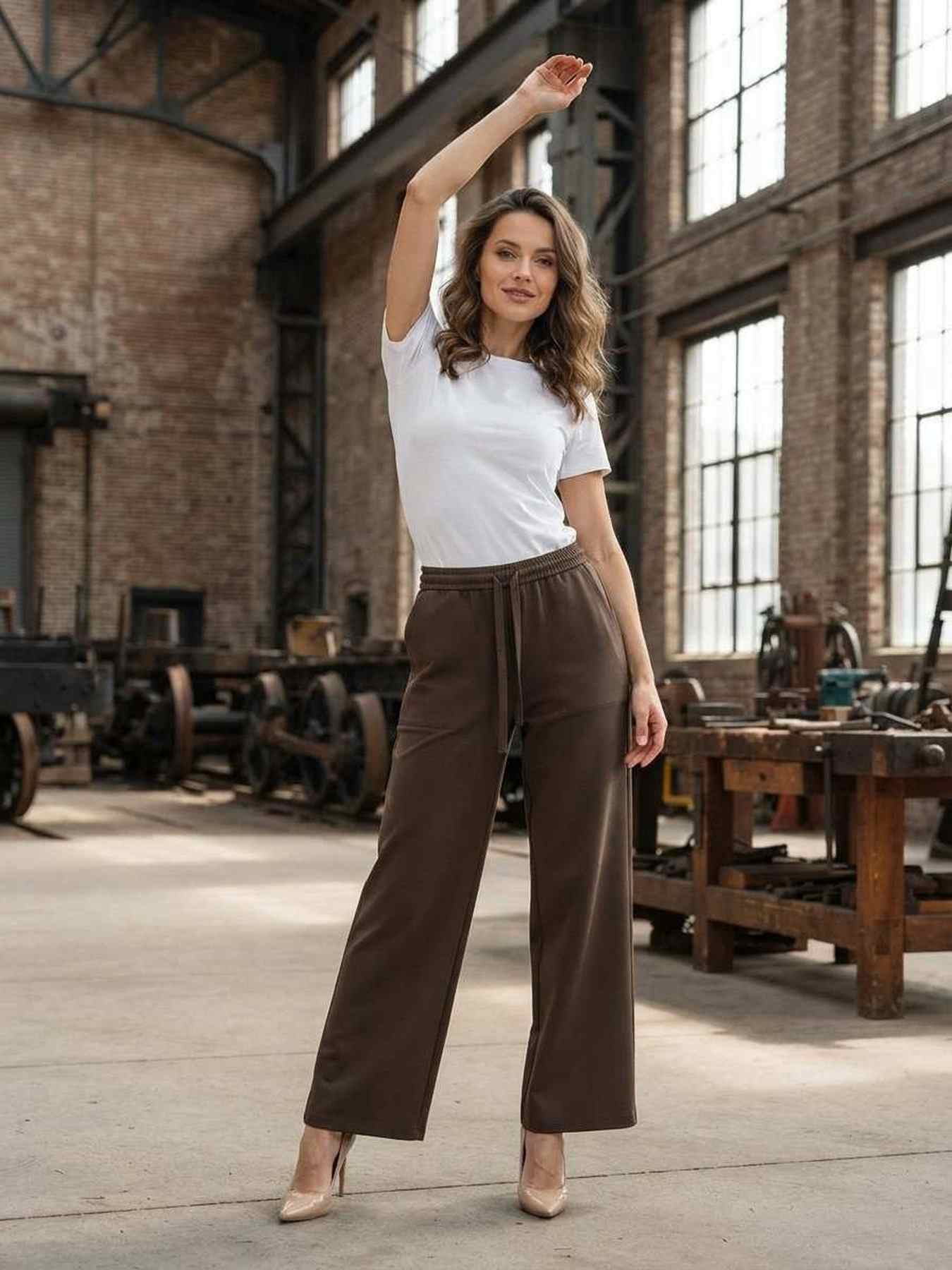 Pantalon femme casual, jambe droite, cordon de serrage