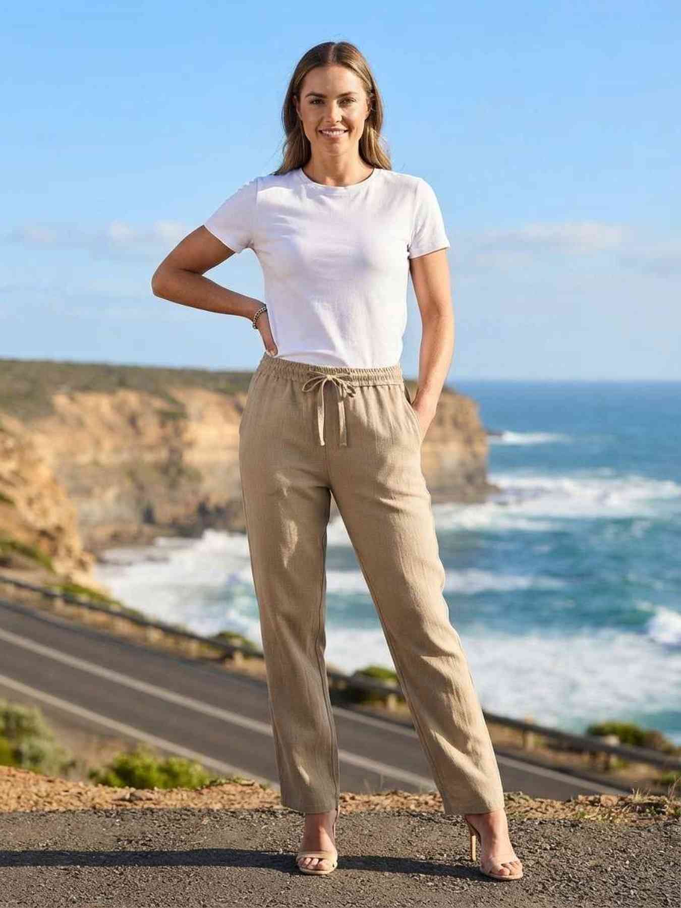 Pantalon long femme jambe droite décontracté