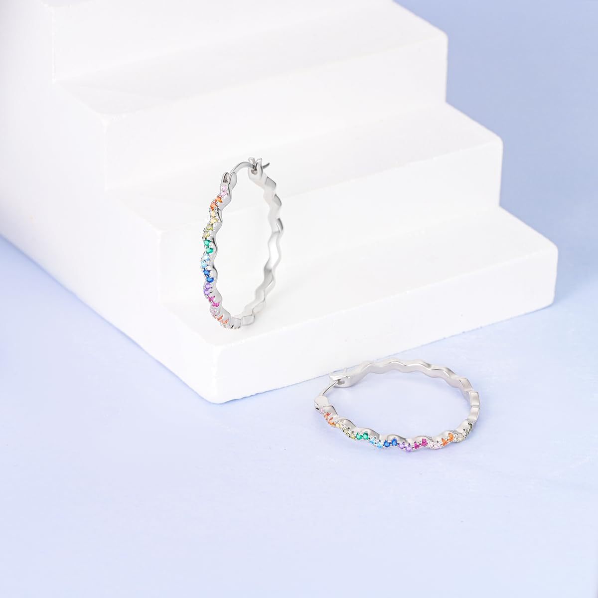 Boucles d'oreilles vague strass géométrique femme
