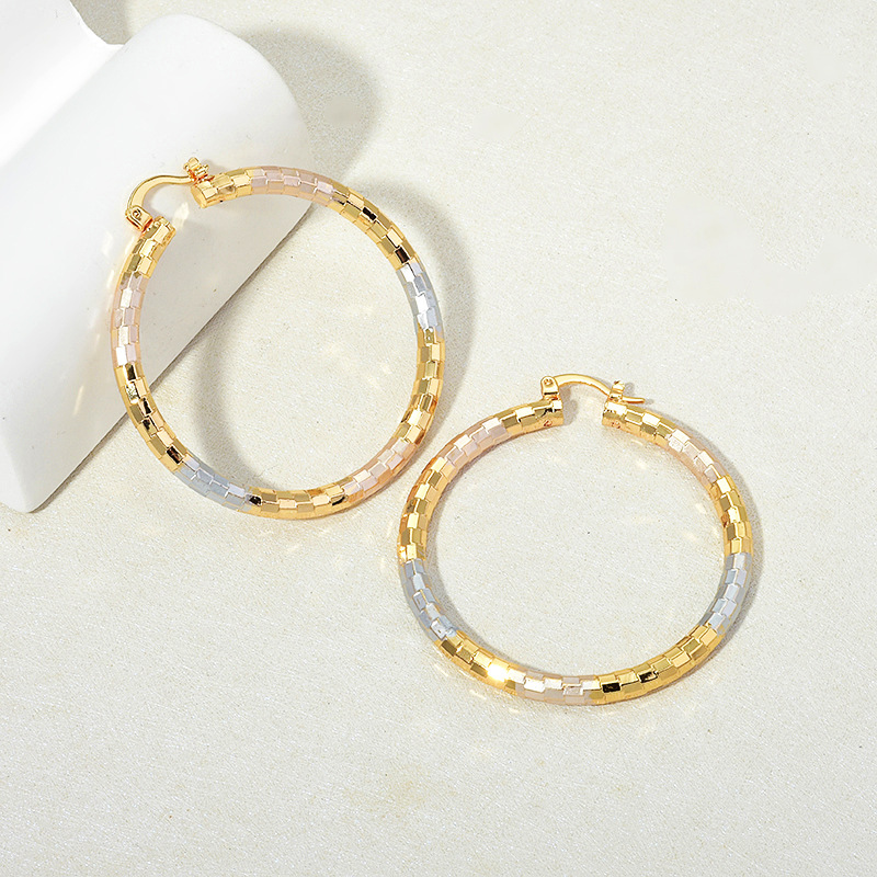 Boucles d'oreilles femme métal doré simples