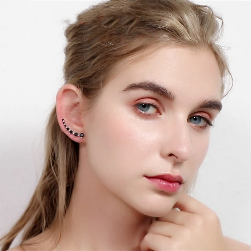 Boucles oreilles zircon noir brillant rond long