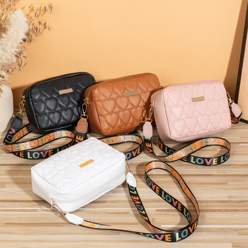 Sac casual cœur brodé polyvalent