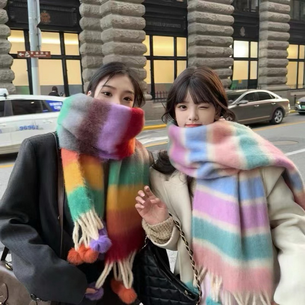 Foulard mohair arc-en-ciel tassel dopamine