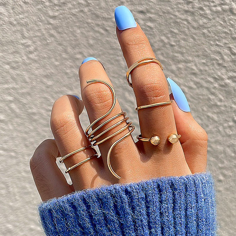 Bague ondulée rétro minimaliste style tendance