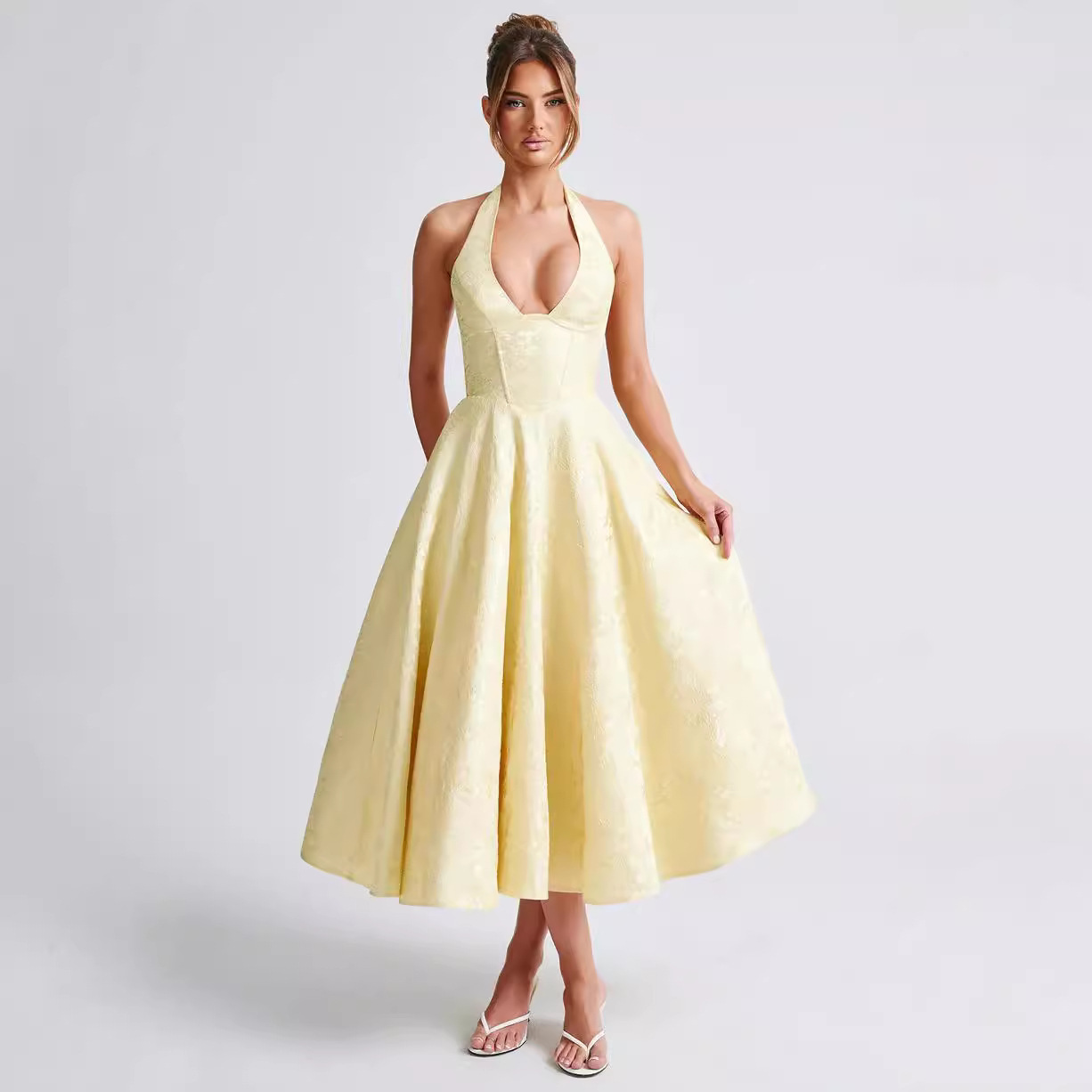 Robe longue femme col V sans manches lacée