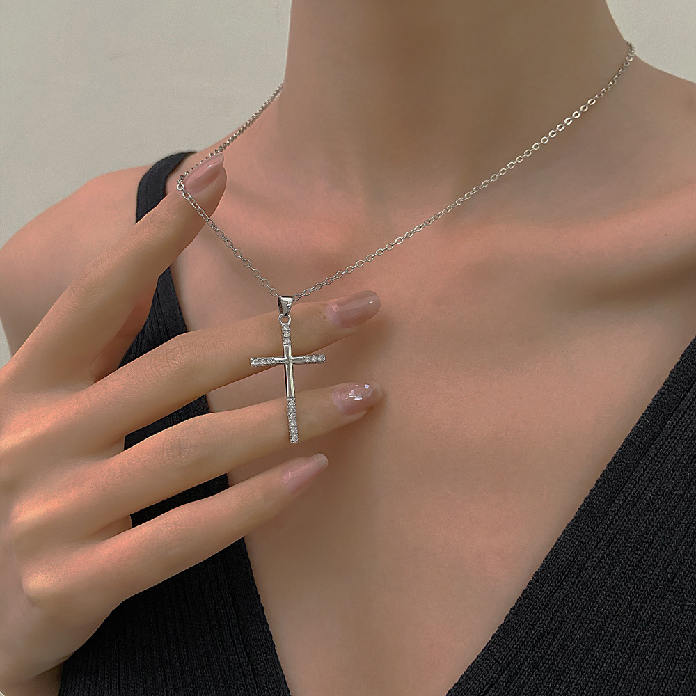 Collier Croix Diamant Pendentif Femme