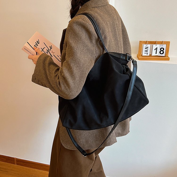 Grand sac pratique capacité femme
