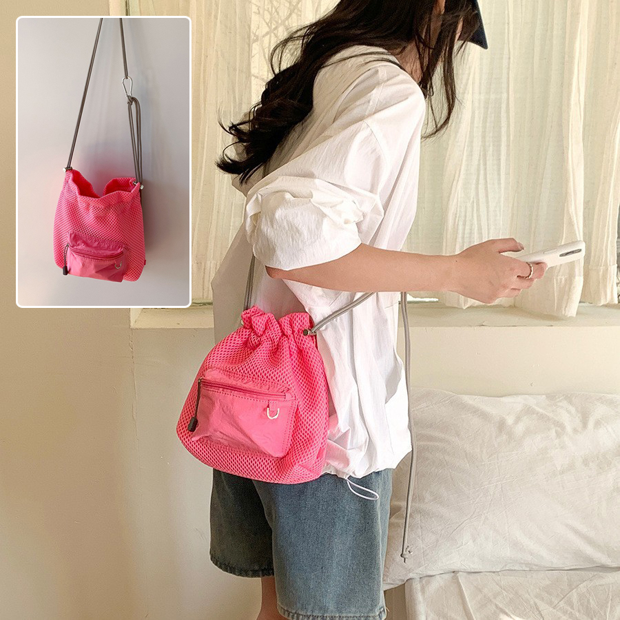 Sac à bandoulière filet avec cordon style messenger pour femme
