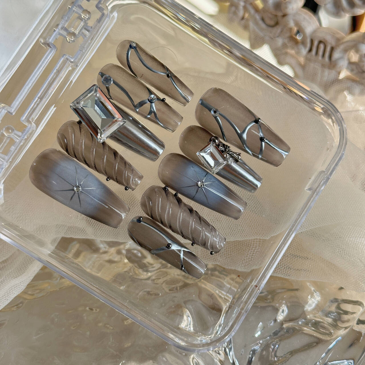 Manucure diamant étoile mécanique fait main