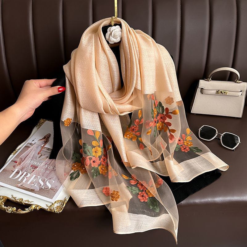 Foulard écran solaire brodé été élégant femme