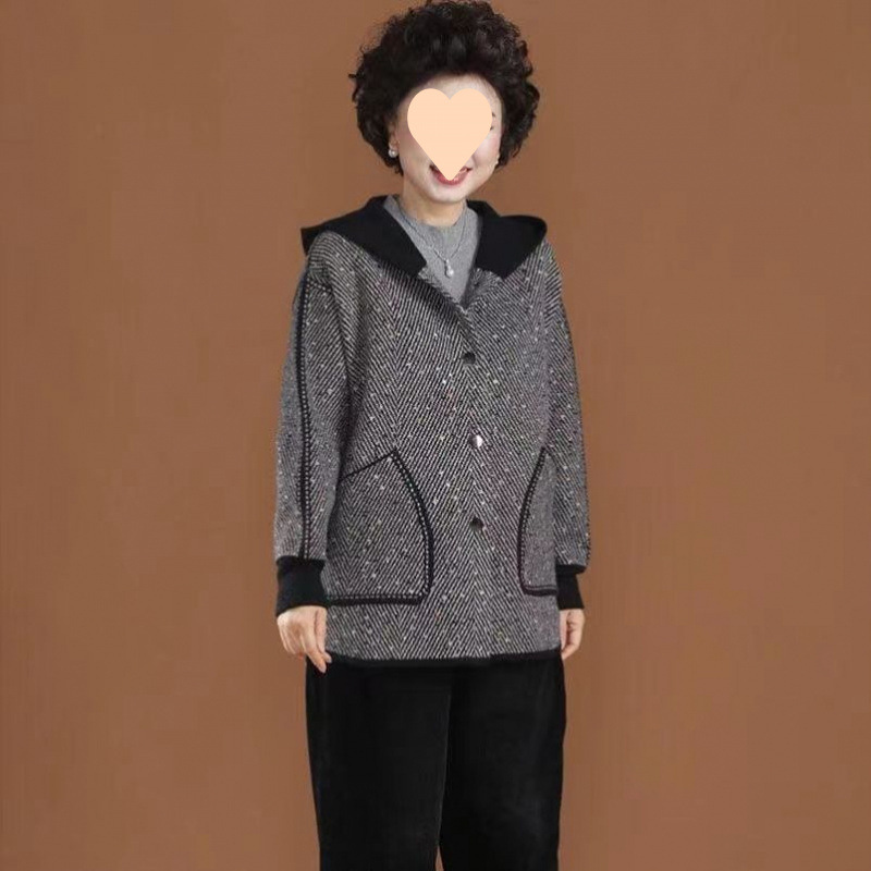 Veston court automne-printemps femme 50+
