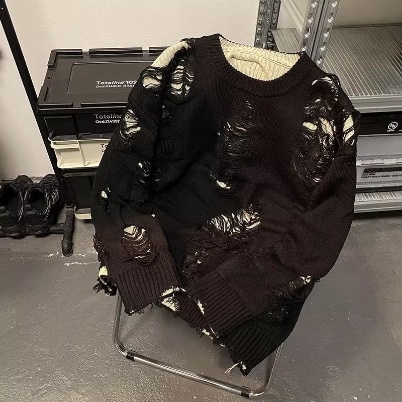 Chandail déchiré style oisif homme minorité