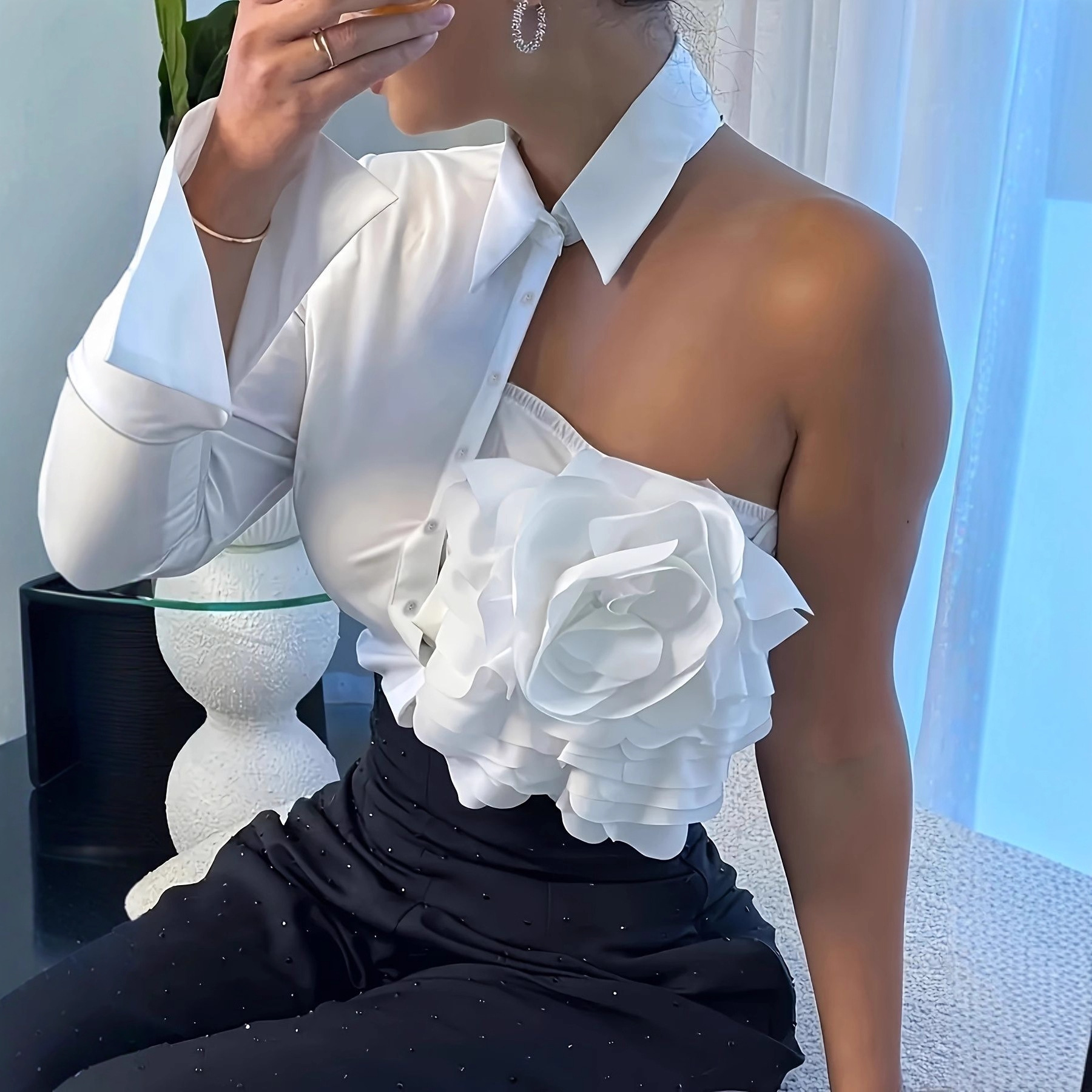 Blouse blanche asymétrique