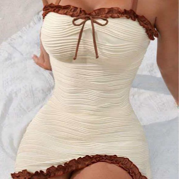 Maillot de bain rayé feminin à la mode