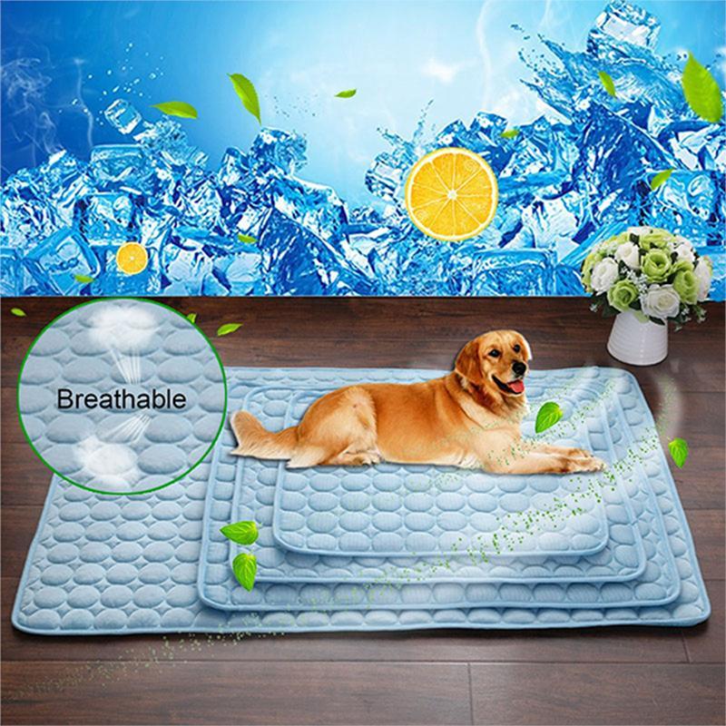 Tapis rafraîchissant chat chien soie glacée été