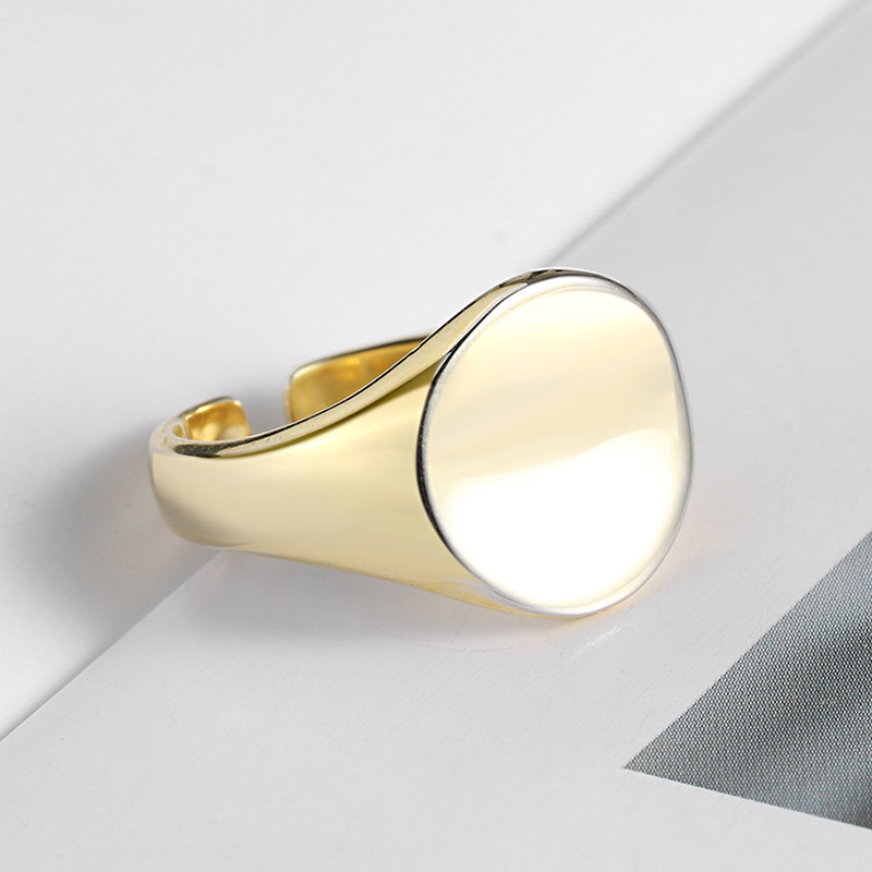 Bague anneau lisse ovale tendance mode